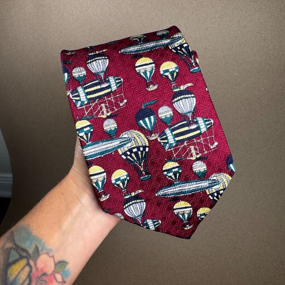 VTG Smithsonian Institution Silk Tie Red Hot Air Balloon Blimp Aviation History